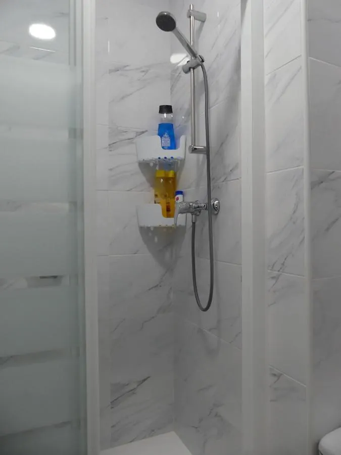 Apartment Encantador Bajo En Malaga