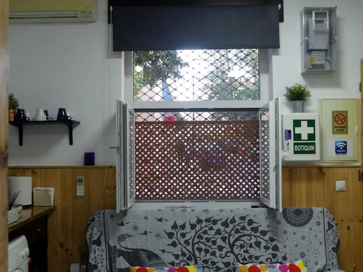 Encantador Bajo En Malaga Apartment
